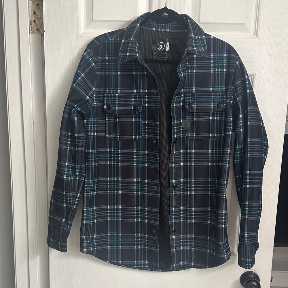 Volcom Black and Blue Plaid Shirt Jacket
